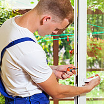 Reparatur und Ersatzteile für Ihre Fenster und Türen Reparatur und Ersatzteile für Ihre Fenster und Türen